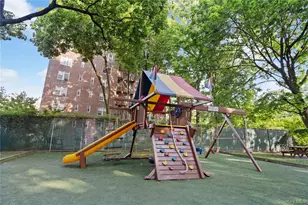 73-44 Austin St, Forest Hills, NY 11375 - Photo 11