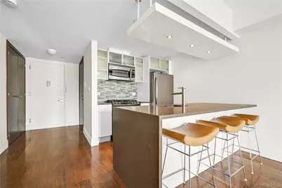 21-24 30 Avenue, Astoria, NY 11102 - Photo 11