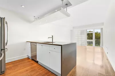 21-24 30 Avenue, Astoria, NY 11102 - Photo 13