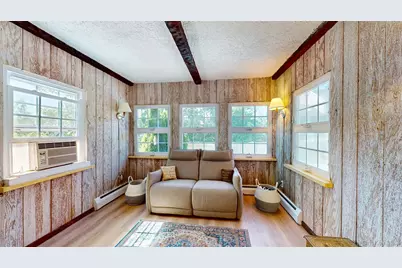 32 Biltmore Avenue, Yonkers, NY 10710 - Photo 9