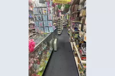 10429 Roosevelt Avenue, Corona, NY 11368 - Photo 25