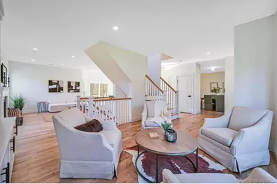 65 Gray Avenue, Medford, NY 11763 - Photo 3