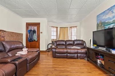 8506 79th Street, Woodhaven, NY 11421 - Photo 11