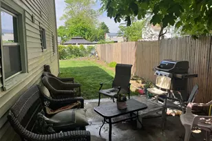 263 Siegel St, Westbury, NY 11590 - Photo 7