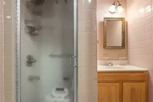 25-70 49th St, Astoria, NY 11103 - Photo 17