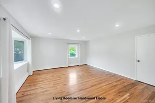 247 Hawthorne St, Mastic Beach, NY 11951 - Photo 5