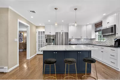 31 Louis Drive, Melville, NY 11747 - Photo 13