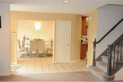 32 Kalda Lane, Plainview, NY 11803 - Photo 3