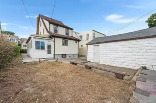 150-44 87th Rd, Briarwood, NY 11432 - Photo 35