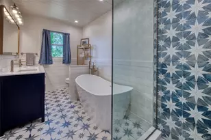 3 Bishop Ave, Westhampton, NY 11977 - Photo 7