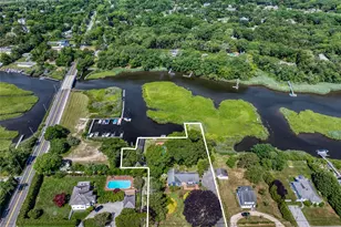 3 Bishop Ave, Westhampton, NY 11977 - Photo 15