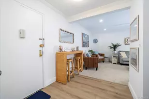 560 W Broadway, Long Beach, NY 11561 - Photo 9