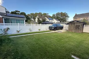 146-15 243rd St, Rosedale, NY 11422 - Photo 29