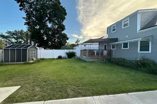 146-15 243rd St, Rosedale, NY 11422 - Photo 31