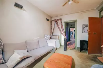 2042 Gates Avenue, Ridgewood, NY 11385 - Photo 15