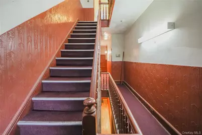 2042 Gates Avenue, Ridgewood, NY 11385 - Photo 3