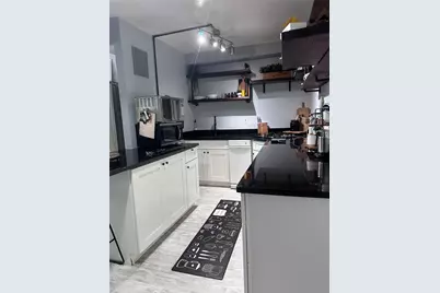 250 W Merrick Road #2F, Freeport, NY 11520 - Photo 7