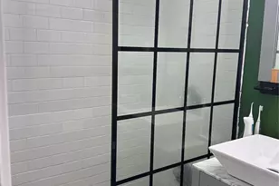 250 W Merrick Rd, Freeport, NY 11520 - Photo 15