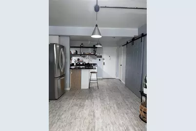 250 W Merrick Road #2F, Freeport, NY 11520 - Photo 3