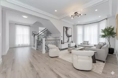 909 Greenfield Road, Woodmere, NY 11598 - Photo 5