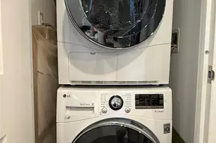 32-58 105th St, East Elmhurst, NY 11369 - Photo 7