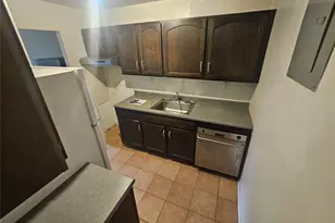 424 Carpenter Ave, Newburgh, NY 12550 - Photo 21