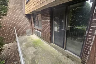 424 Carpenter Ave, Newburgh, NY 12550 - Photo 33