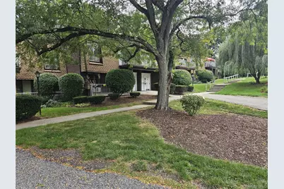 424 Carpenter Avenue #11, Newburgh, NY 12550 - Photo 5