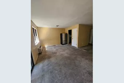 424 Carpenter Avenue #11, Newburgh, NY 12550 - Photo 13