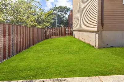 387 Miller Avenue, Brooklyn, NY 11207 - Photo 7