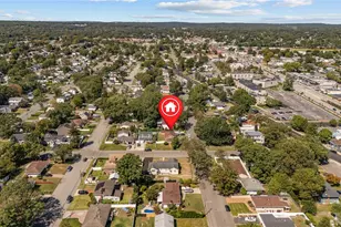 111 Central Ave, Deer Park, NY 11729 - Photo 35