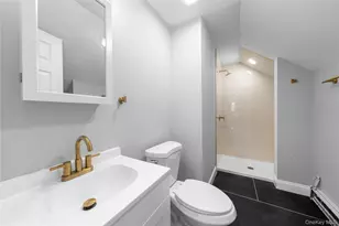 111 Central Ave, Deer Park, NY 11729 - Photo 17