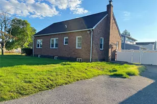 111 Central Ave, Deer Park, NY 11729 - Photo 27