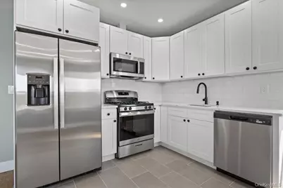 76 Crotona Avenue #3, Harrison, NY 10528 - Photo 3