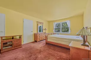 135 Fair Harbor Dr, Patchogue, NY 11772 - Photo 19
