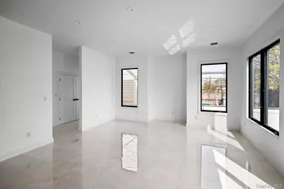 544 Arlington Road, Cedarhurst, NY 11516 - Photo 15