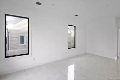 544 Arlington Road, Cedarhurst, NY 11516 - Photo 11