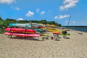 34 Bay Crest Dr, Huntington, NY 11743 - Photo 23