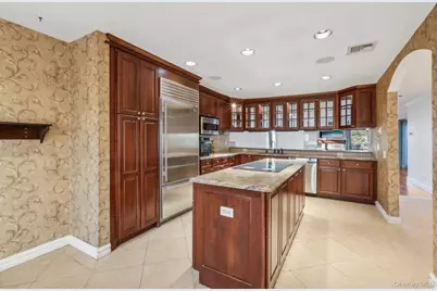 74 Pheasant Run, Millwood, NY 10546 - Photo 17