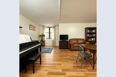 138-15 Franklin Avenue #221, Flushing, NY 11355 - Photo 3