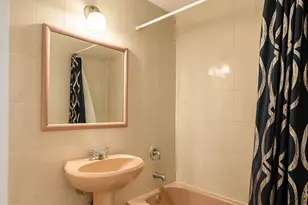 138-15 Franklin Ave, Flushing, NY 11355 - Photo 9