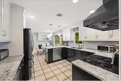 1127 Fordham Lane, Woodmere, NY 11598 - Photo 17