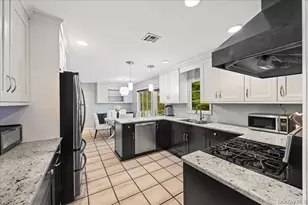 1127 Fordham Ln, Woodmere, NY 11598 - Photo 17