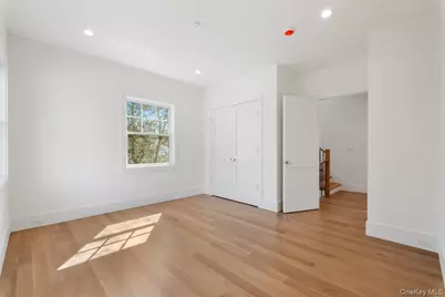 8 Dell Road, Scarsdale, NY 10583 - Photo 17