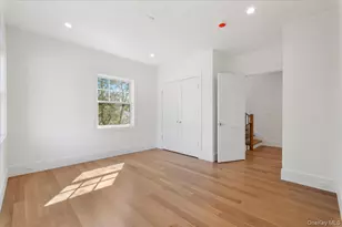 8 Dell Rd, Scarsdale, NY 10583 - Photo 17