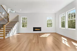 8 Dell Rd, Scarsdale, NY 10583 - Photo 7