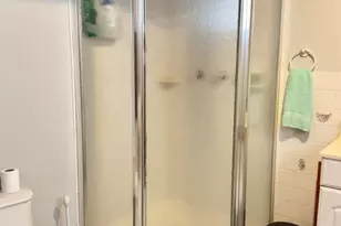 77-42 74th St, Glendale, NY 11385 - Photo 37