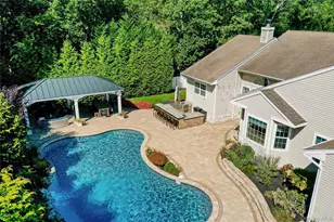 14 Daremy Ln, East Setauket, NY 11733 - Photo 43