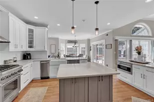 14 Daremy Ln, East Setauket, NY 11733 - Photo 13