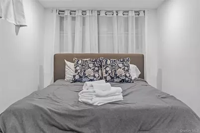 21 S Washington Avenue, Hartsdale, NY 10530 - Photo 13